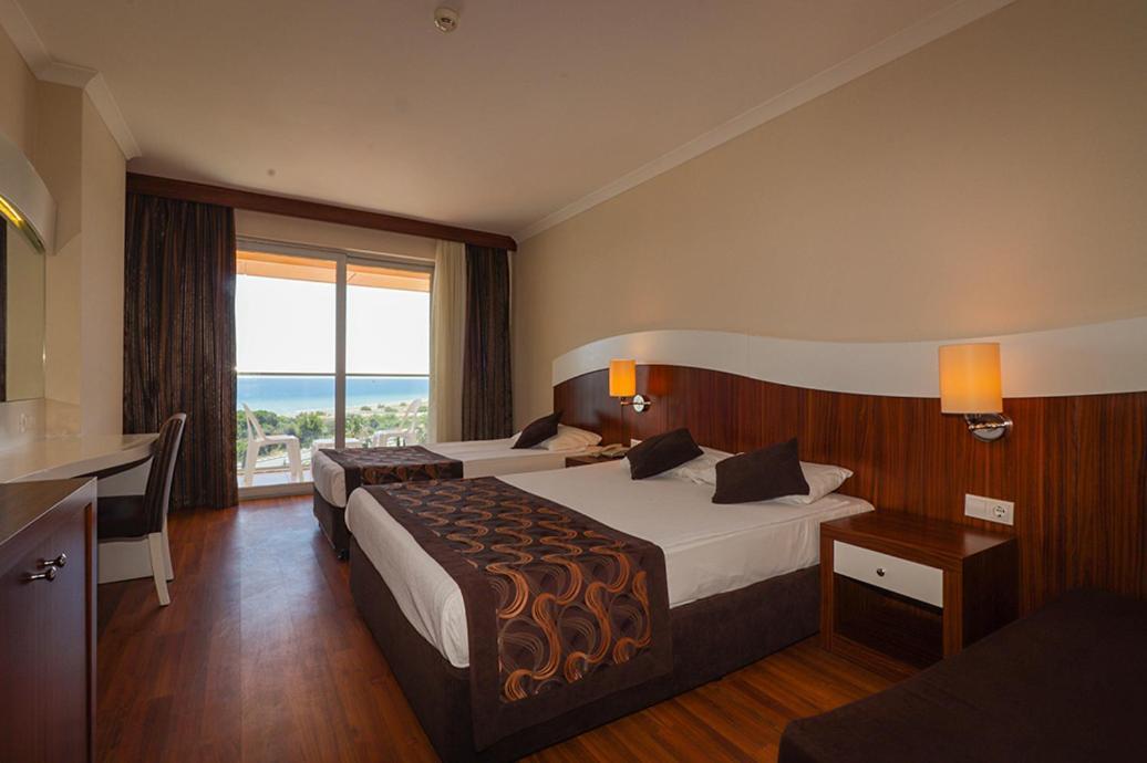 Throne Beach Resort & Spa มานาฟกัท ภายนอก รูปภาพ
