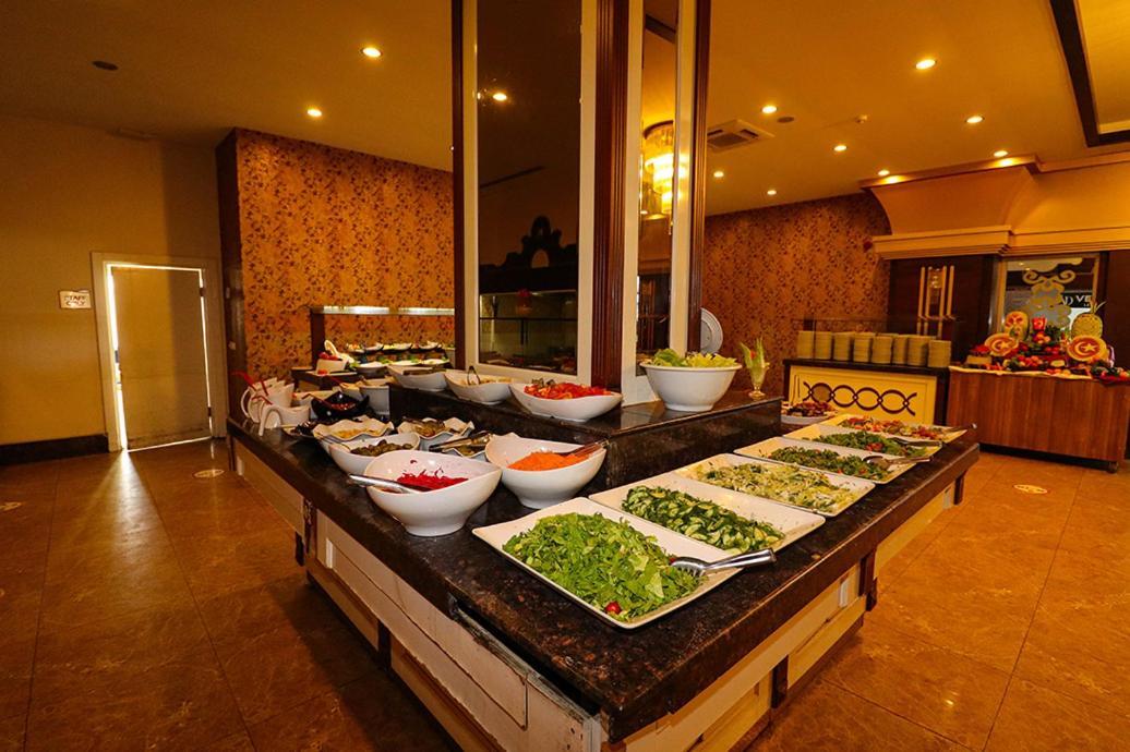 Throne Beach Resort & Spa มานาฟกัท ภายนอก รูปภาพ